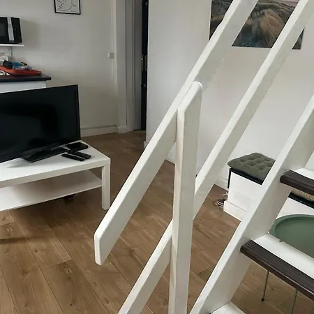 Moulin, Duplex Lumineux 4p Apartment